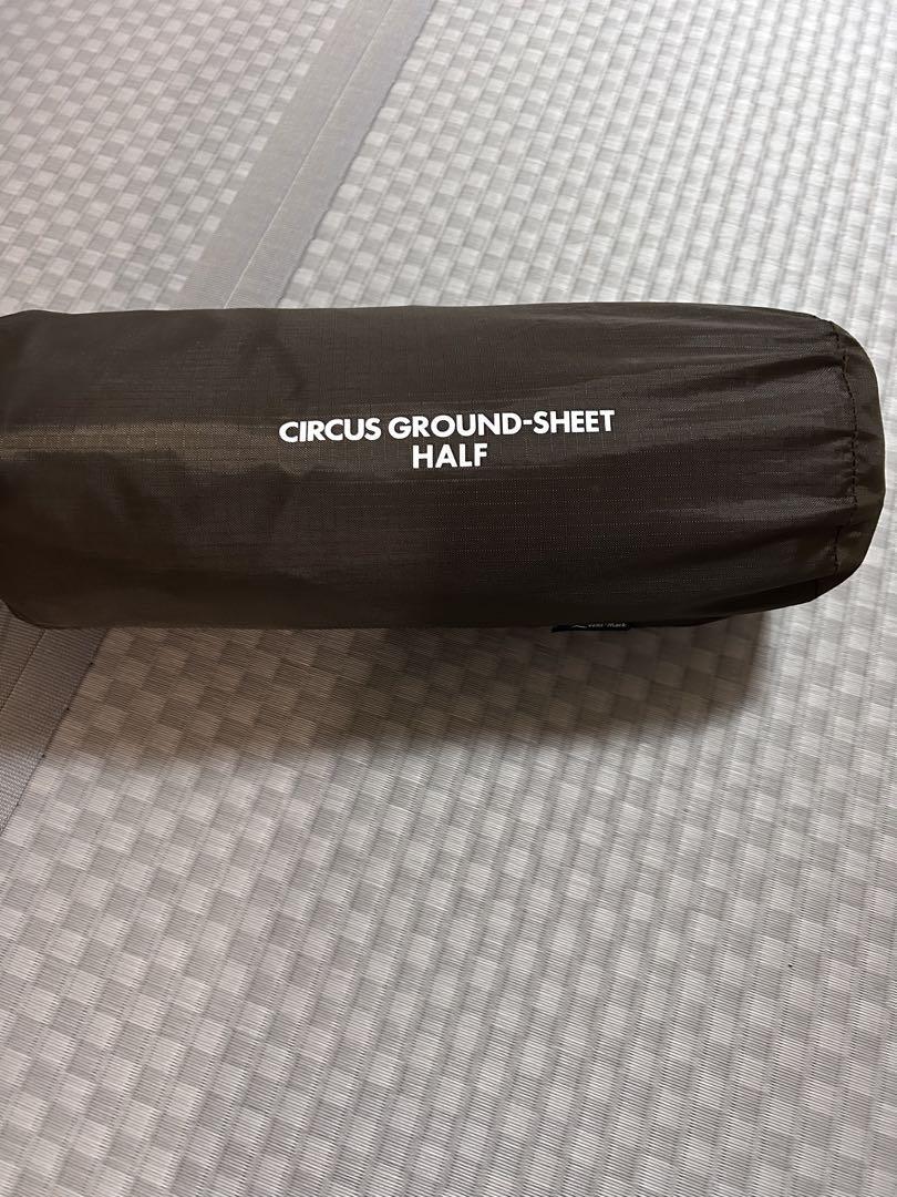 CIRCUS GROUND-SHEET HALF