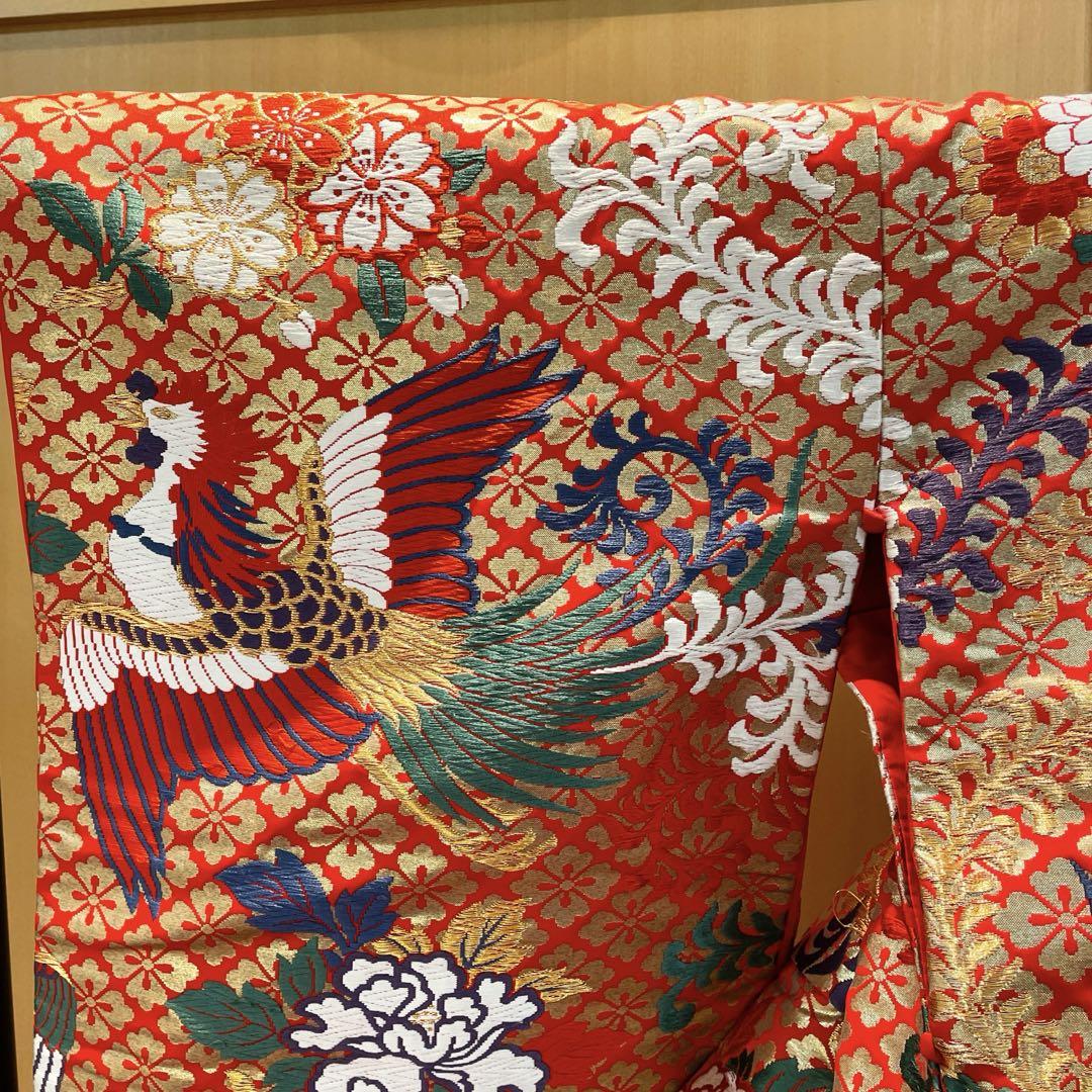 正絹花嫁色打掛唐織赤鳳凰花文様色打掛披露宴に、写真撮影におすすめ