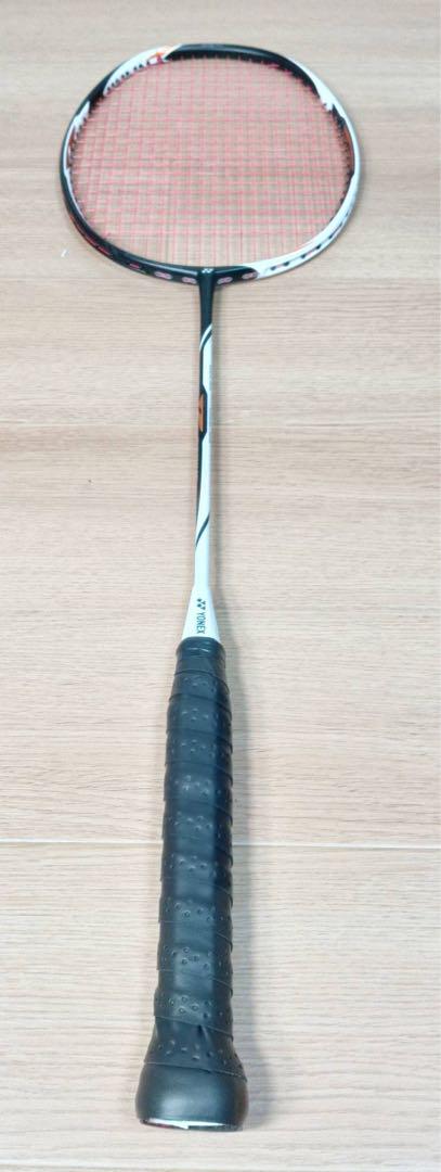 YONEX　DUORA Z-STRIKE【美品】