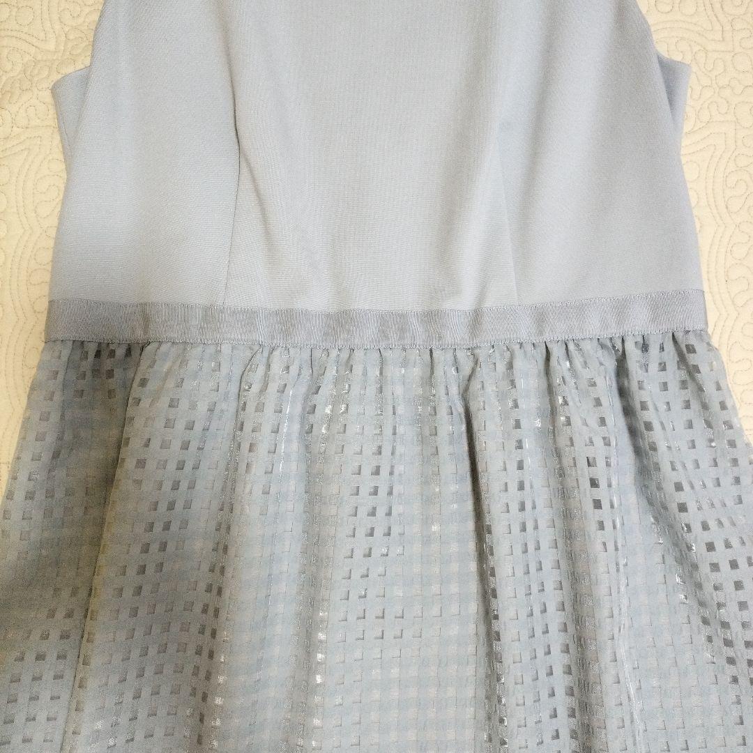お値下げ！ 新品タグ付き 水色ノースリーブパール装飾ワンピース お値下げ！ 新品タグ付き 水色ノースリーブパール装飾ワンピース