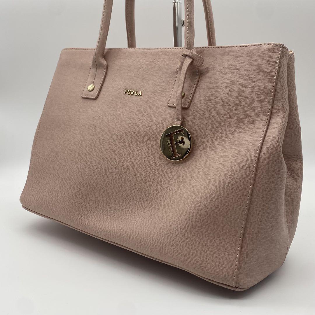 FURLA フルラ リンダ ハンドバッグ レザー チャーム付 金ロゴ 5,400円