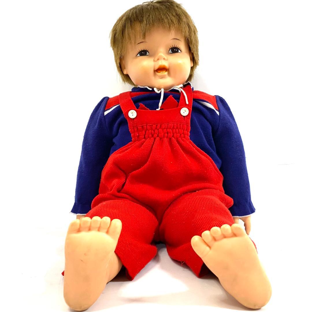 蔵出し　ヴィンテージ　赤い服の可愛い人形 キューピーちゃん 赤の洋服で - メルカリ