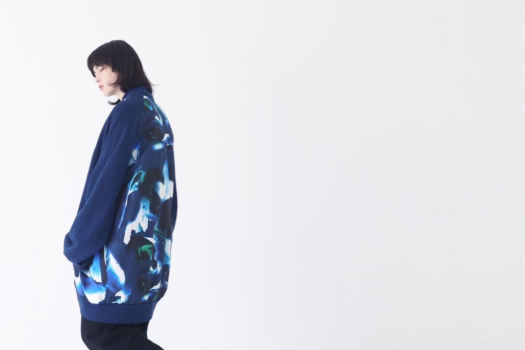 VUy ヴウワイ big cardigan [BLUE×PAINT]