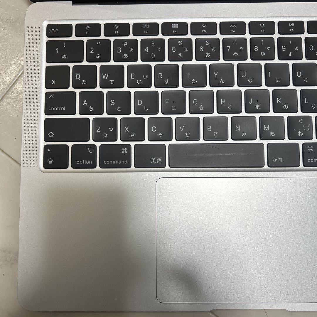 Apple MacBook Air シルバー