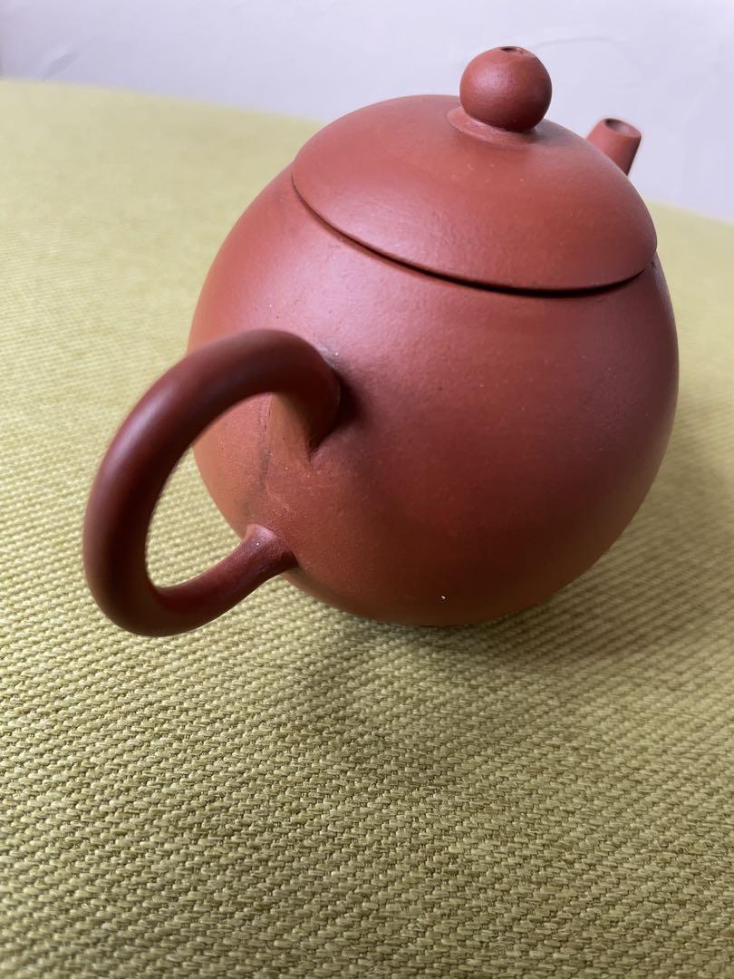 唐物朱泥茄子式急須　(名壺鶴飛　香　孟臣)底款　(水平)蓋款　中国古玩