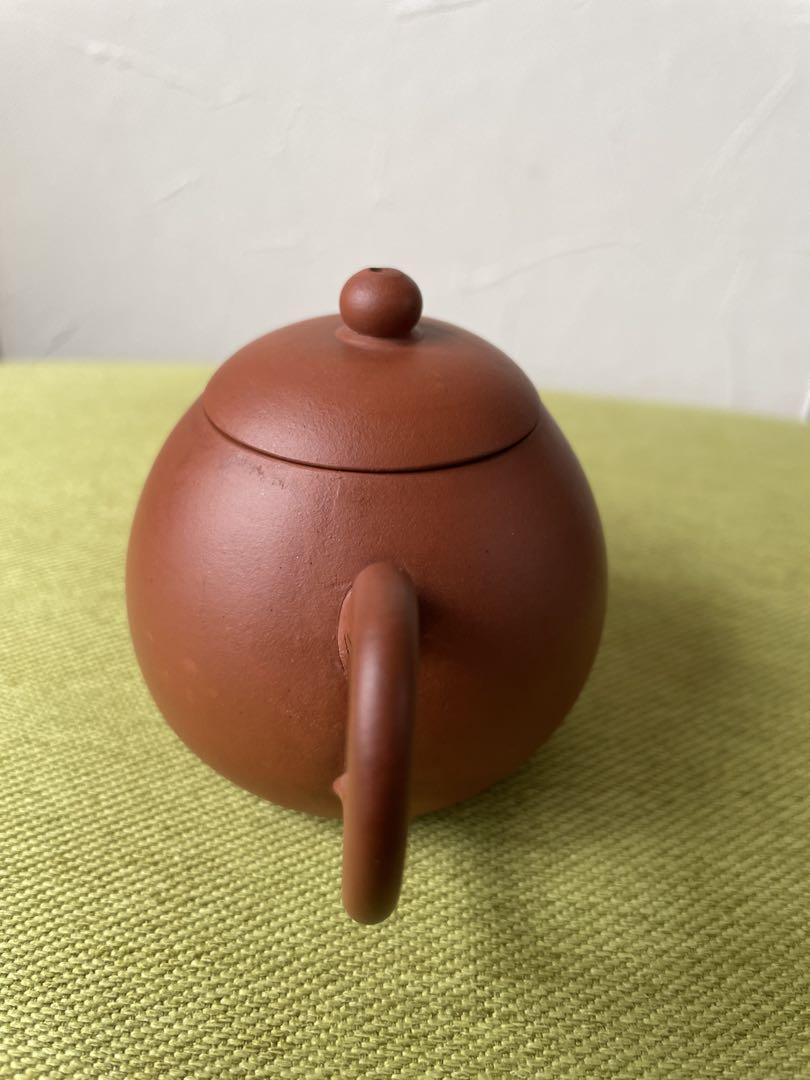 唐物朱泥茄子式急須　(名壺鶴飛　香　孟臣)底款　(水平)蓋款　中国古玩