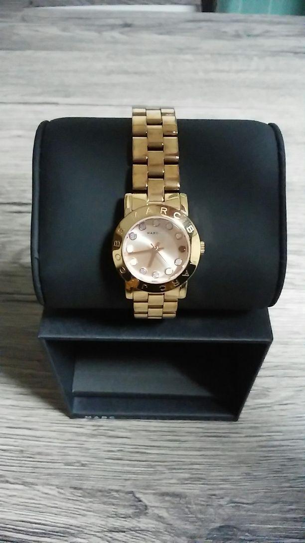 MARC BY MARCJACOBS レディースウォッチ ピンクゴールド