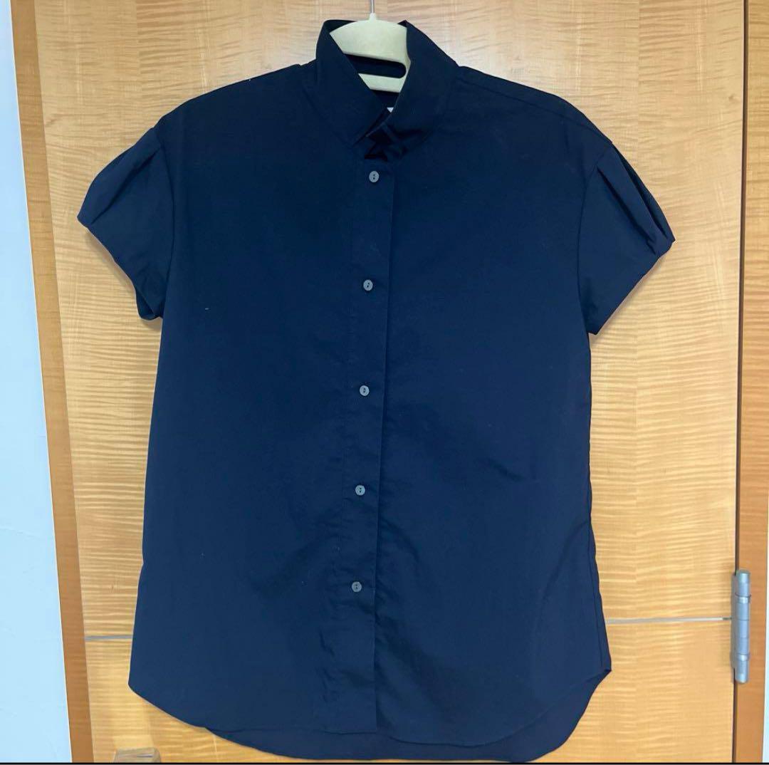 専用　SALE人気完売品タグ付キャップスリーブシャツシーマリー cccmalie 美品】cccmalie シーマリー キャップスリーブ 半袖 ブラウス