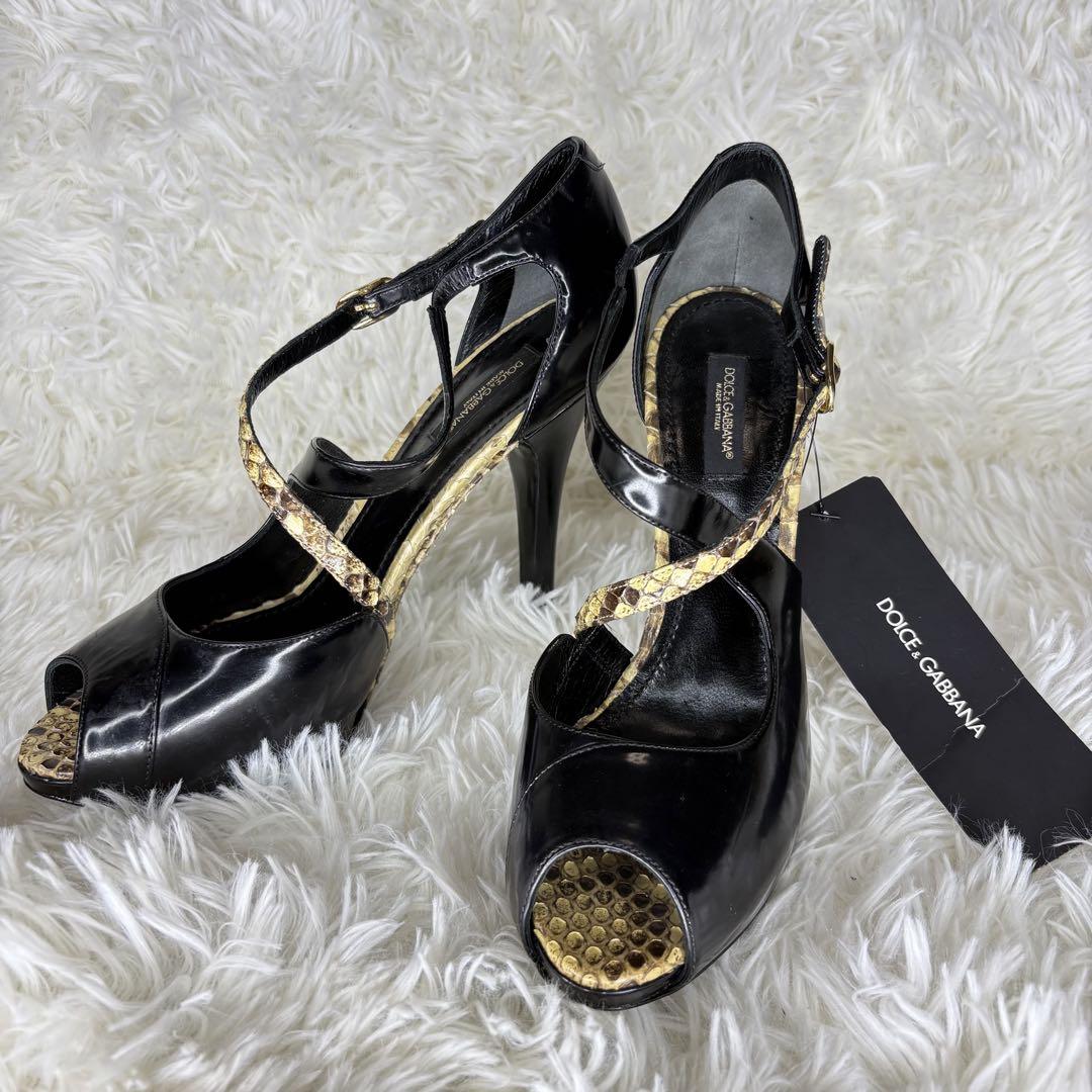 Dolce & Gabbana ブラックオープントゥヒール 38.5 Dolce & Gabbana ブラック オープントゥ ハイヒール パイソン