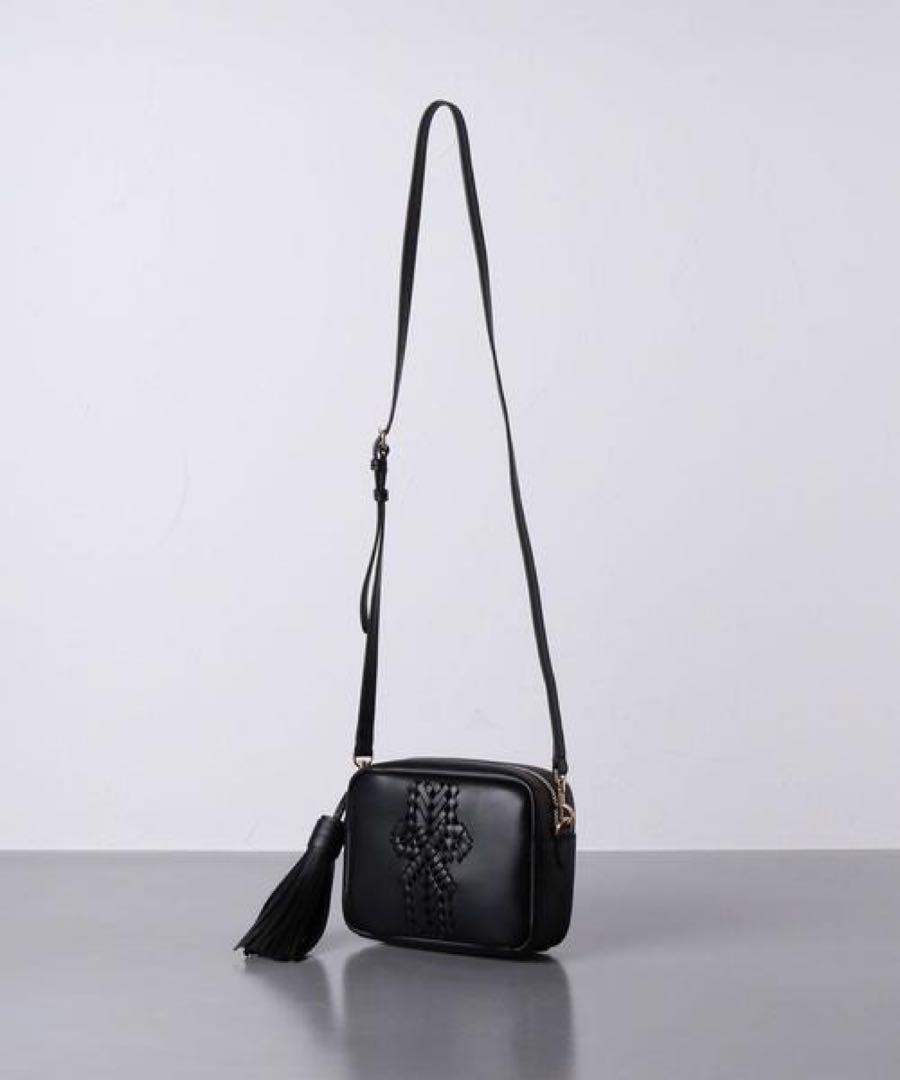 新品☆ANYA HINDMARCH アニヤ・ハインドマーチ タッセルクロスボディ
