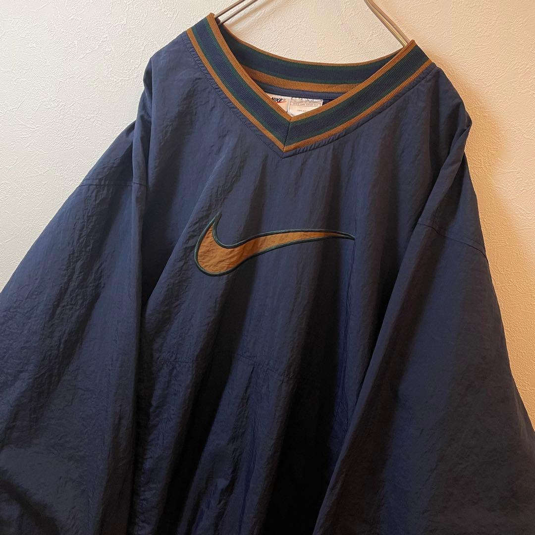 【レアカラー】ナイキ　ナイロンジャケット　プルオーバー　刺繍