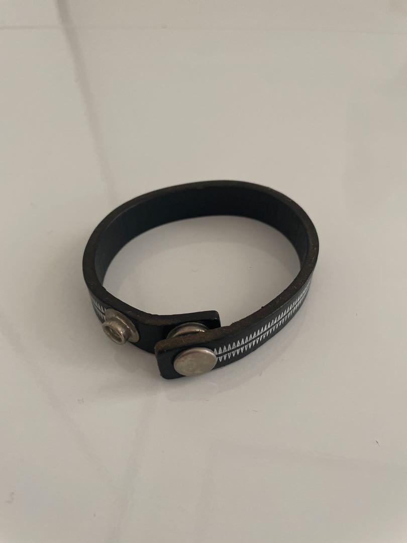 【格安saleスタート】 giz undercover 黒 メルカリ - バングル レザー アクセサリー
