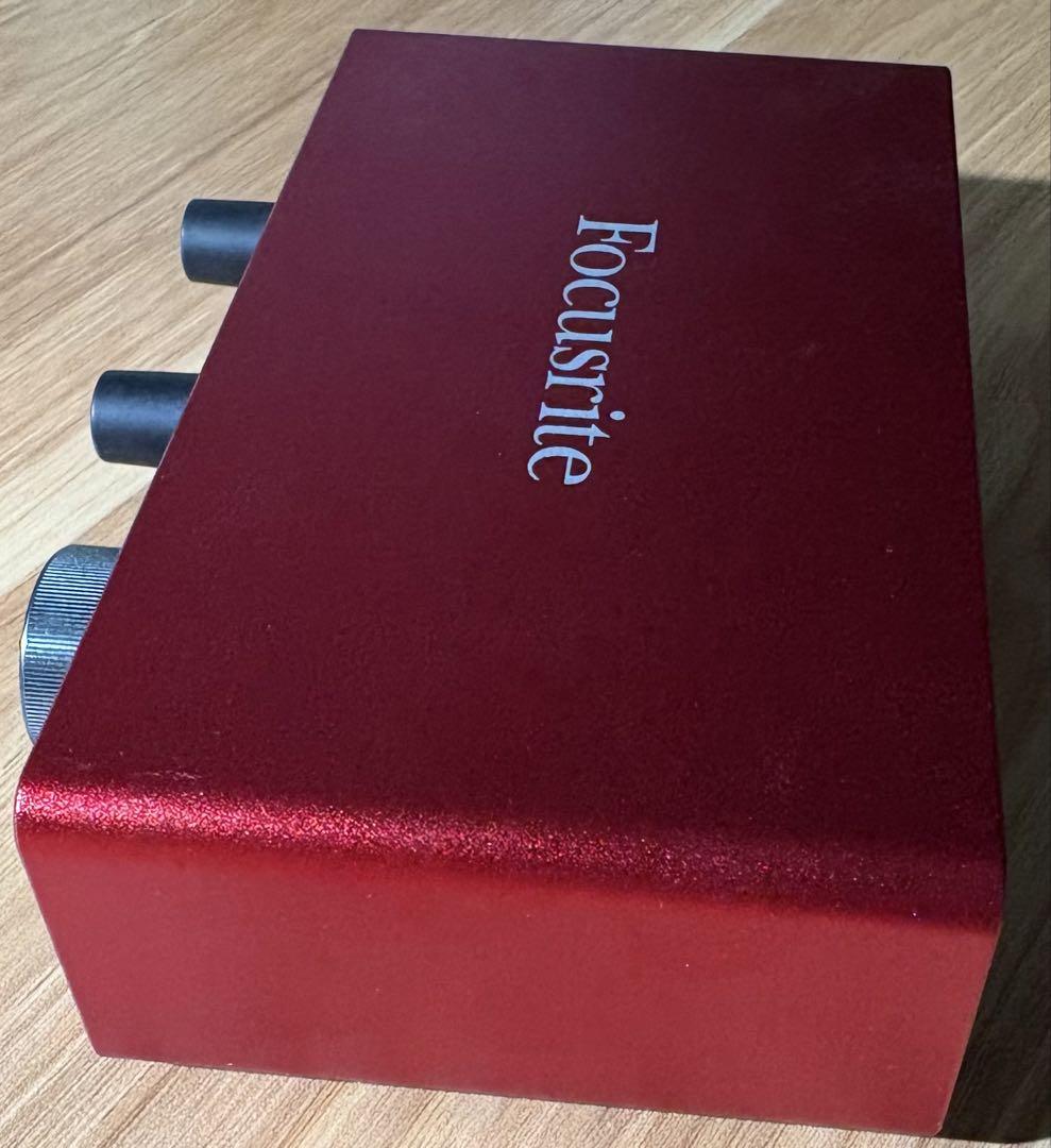 Focusrite オーディオインターフェース レッド