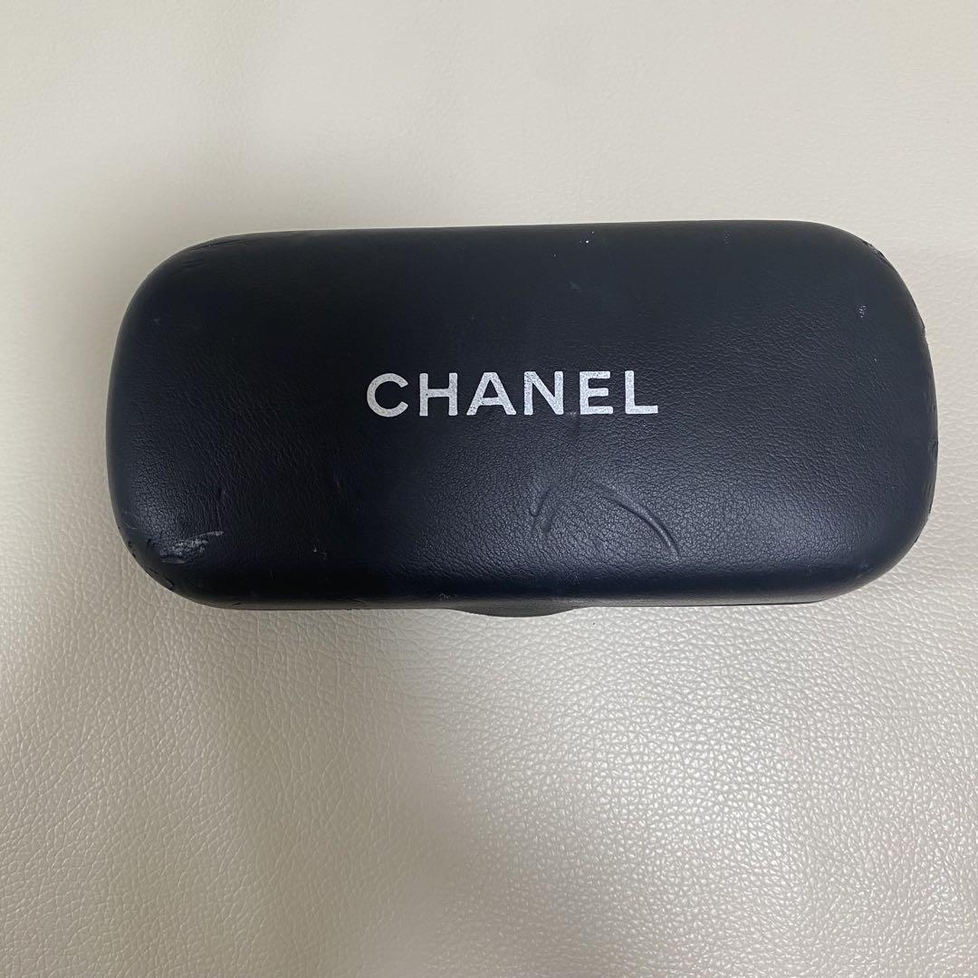 Chanel サングラス ゴールドロゴ