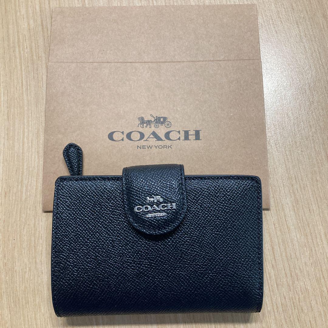 女性が喜ぶ♪ COACH 二つ折り財布 新品 コーチ - 折り財布 - labelians.fr 女性が喜ぶ♪ COACH 二つ折り財布 新品 コーチ - 折り財布 - labelians.fr