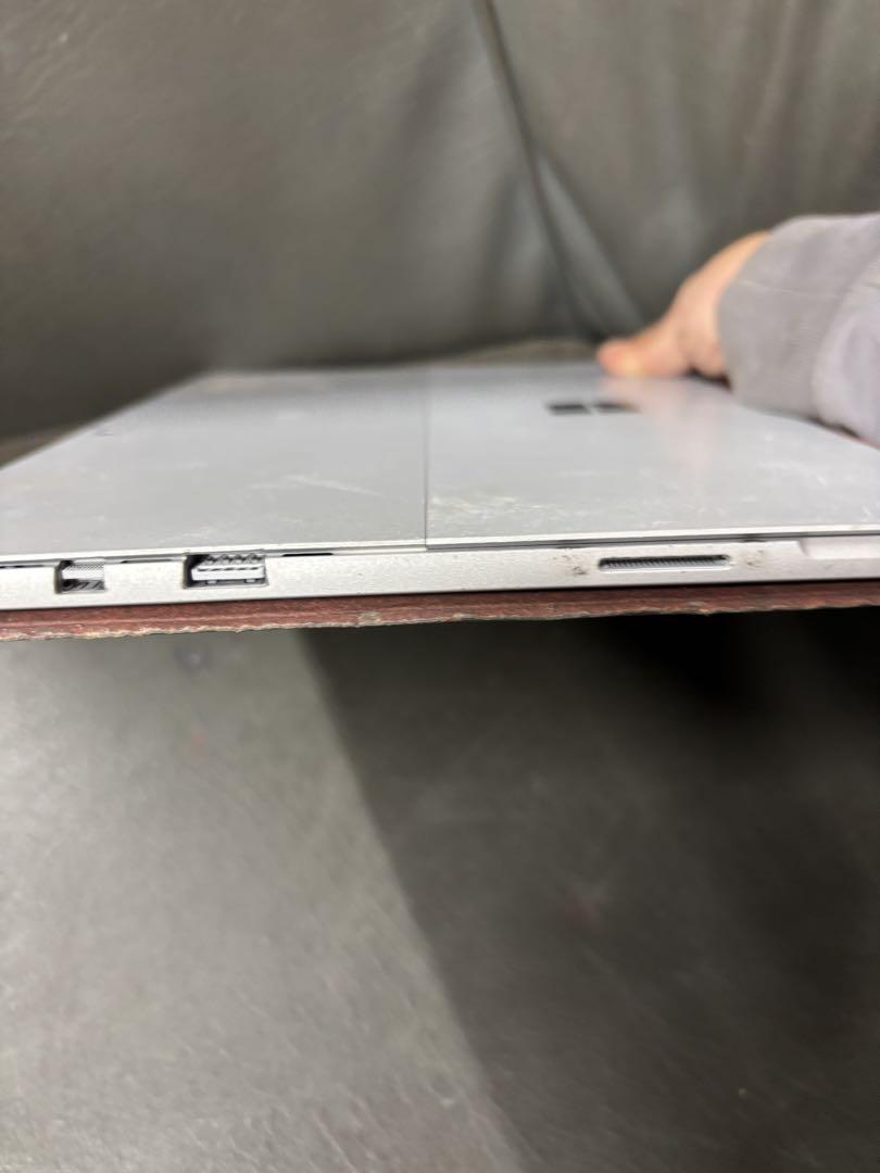 Surface Pro 5 256GB ジャンク 動作未確認 1796型番 Surface Pro 5 256GB ジャンク 動作未確認 1796型番 - メルカリ