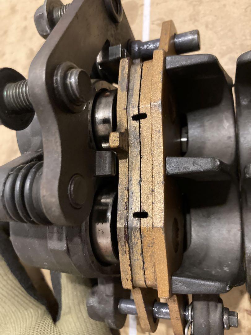 分解清掃済 ゼファー400  ゼファー750カワサキ リアキャリパー  OH済