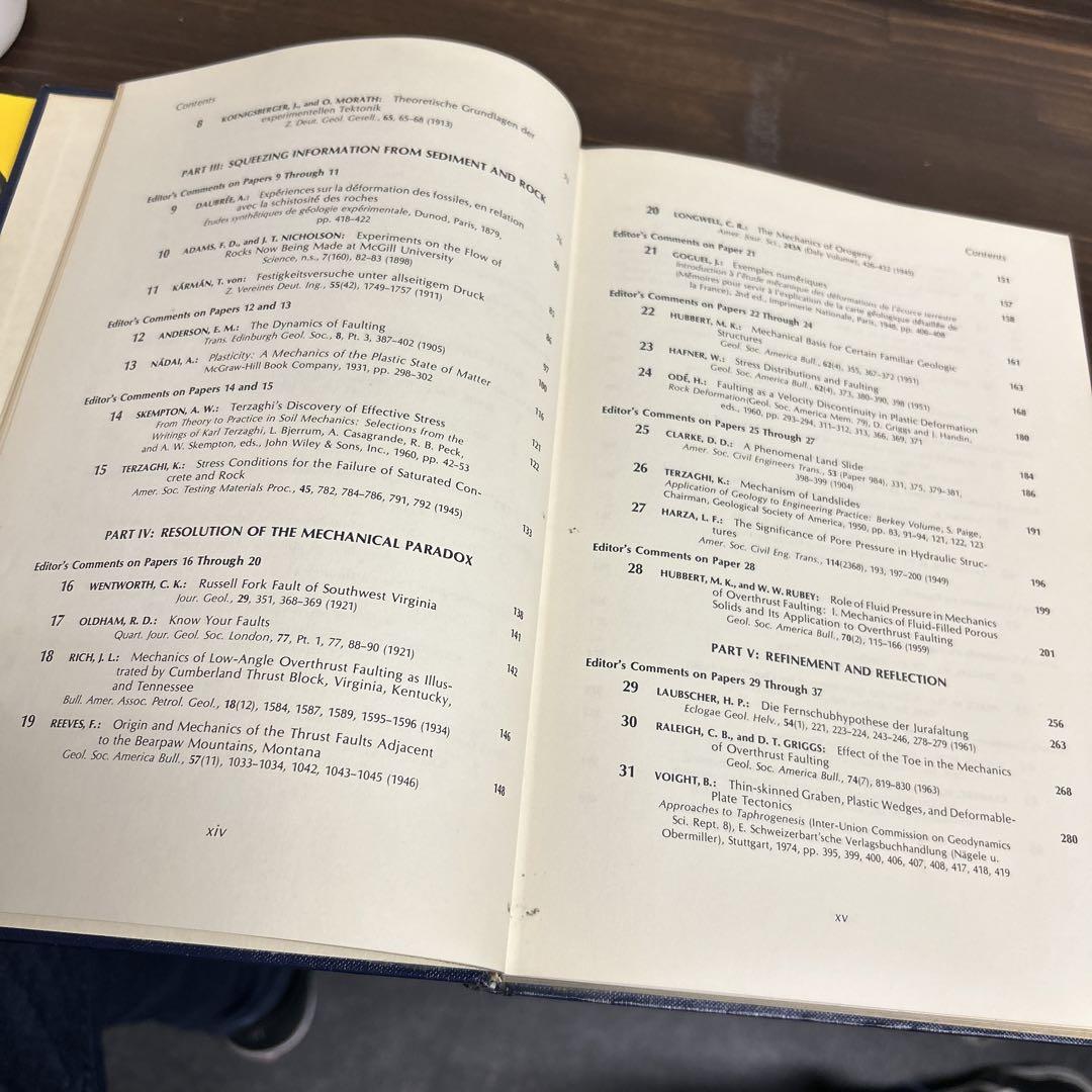 語学・辞書・学習参考書 Mechanics of Thrust FaultsandDecollement
