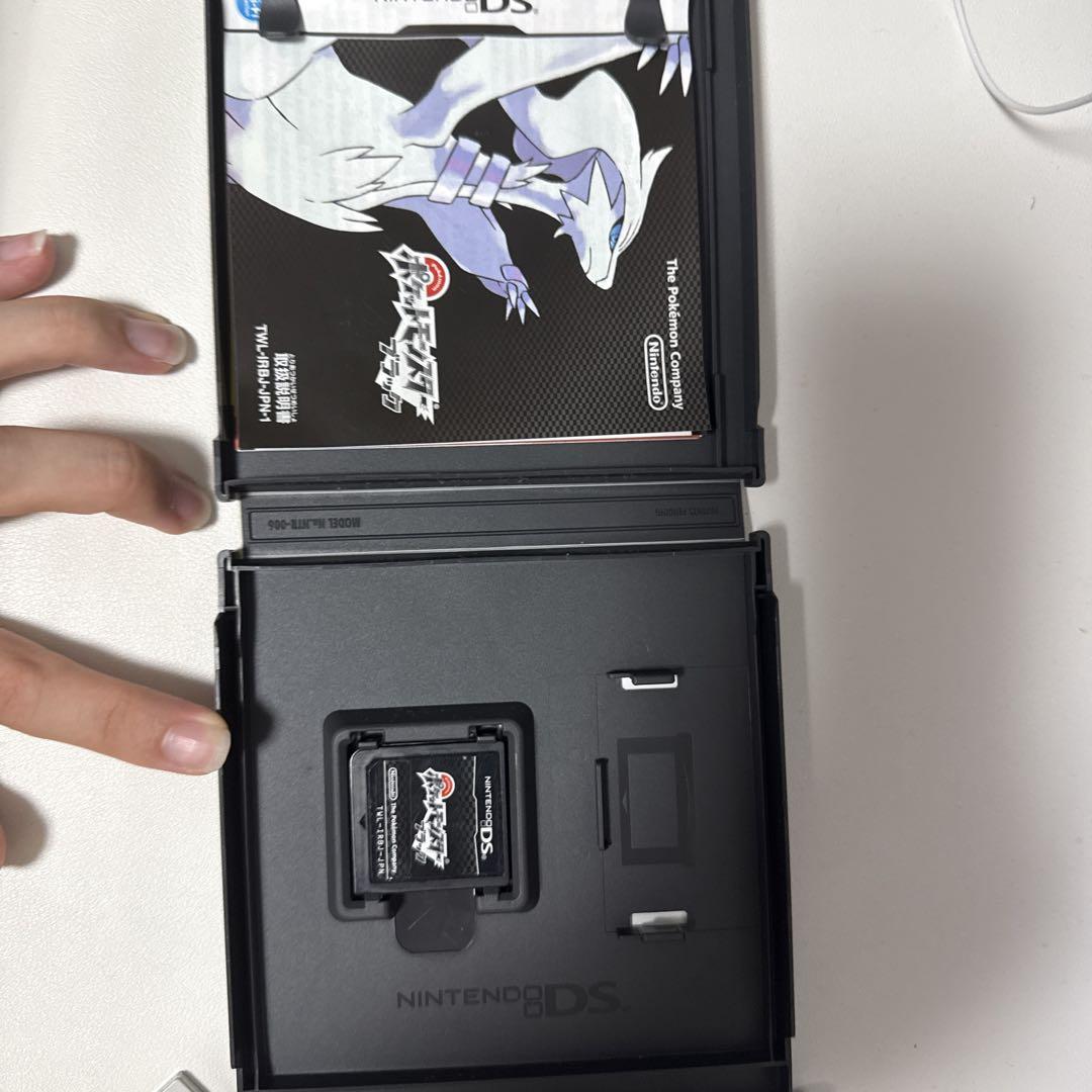 ポケットモンスター ブラック ニンテンドーDS - メルカリ