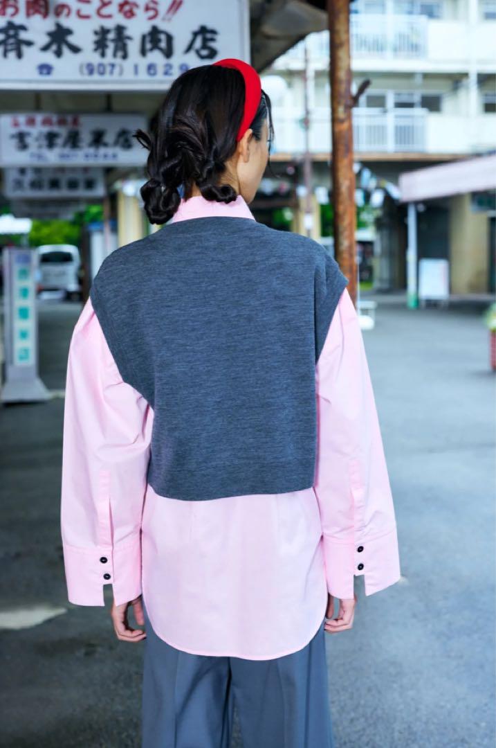 【新品・タグ付き】MANY-HOLE VEST