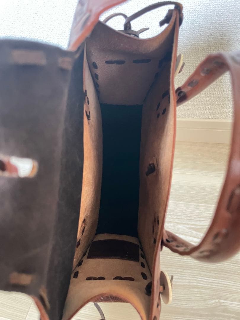 GRACE CONTINENTAL カービングトライブス マエストラS ブラウン