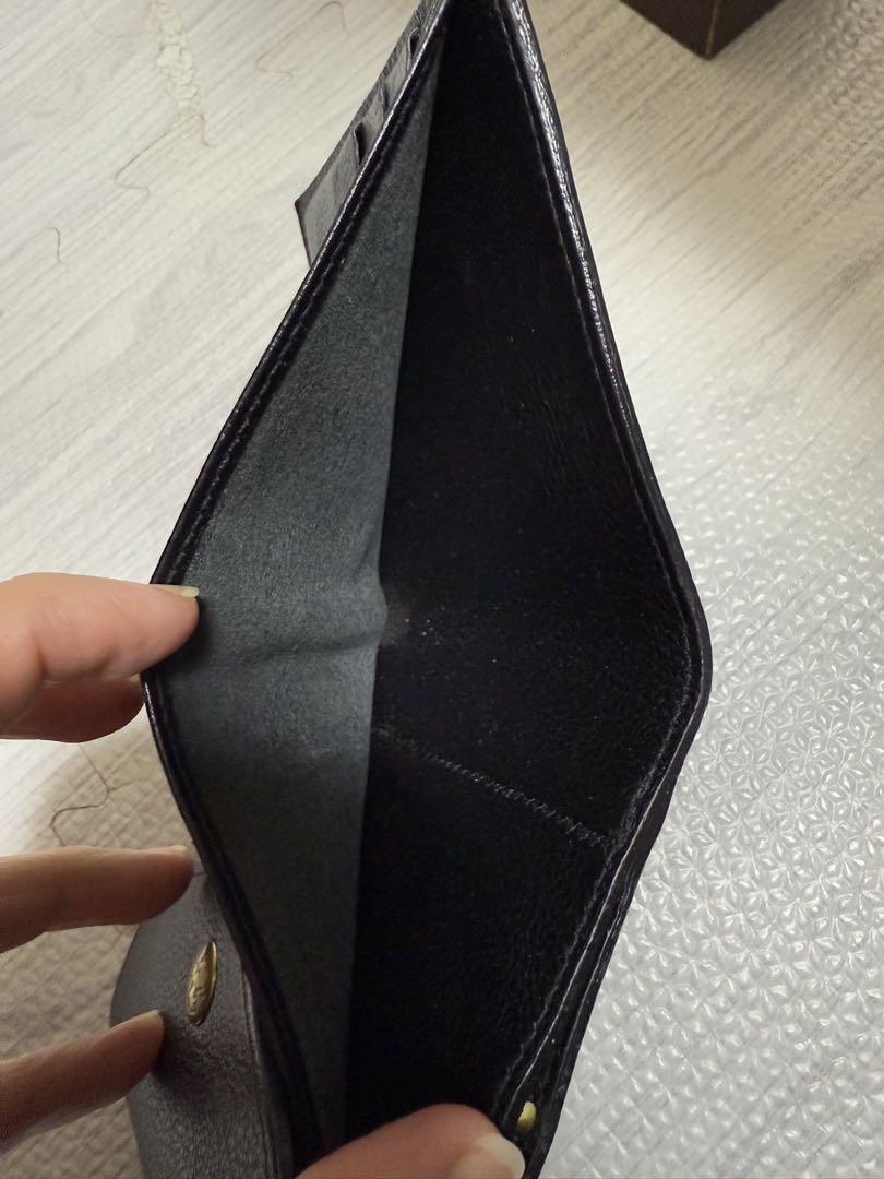 最新情報 本日限定値下げ！イルビゾンテ 二つ折り財布 小物