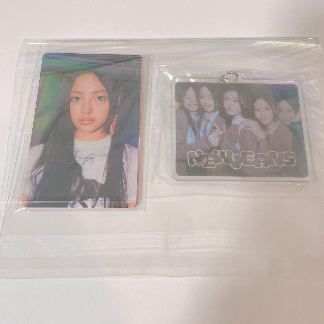 ランキングや新製品 OMG Newjeans Weverse 新品 キーホルダー + トレ 特典 K-POP・アジア
