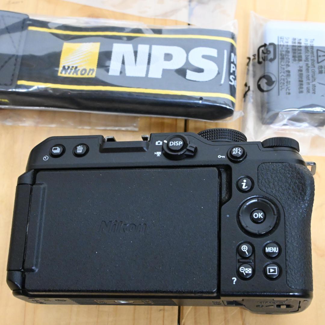 ボディNPSストラップ付き完品電池や充電器など