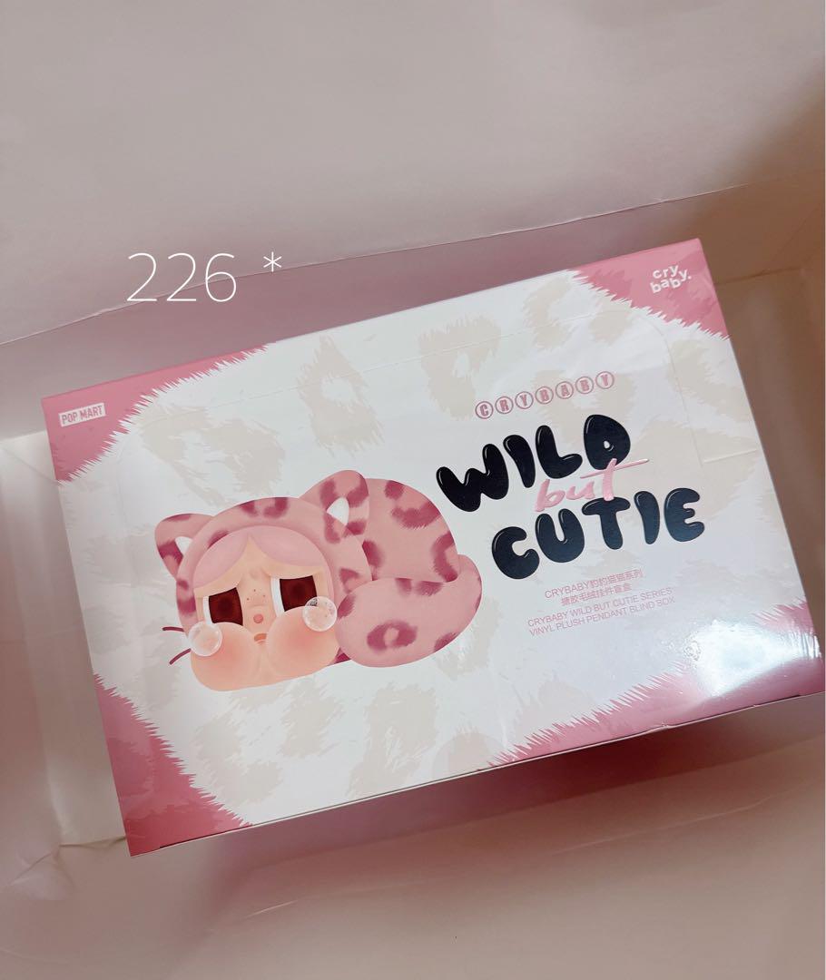 POP MART CRYBABY Wild but Cutie ぬいぐるみ