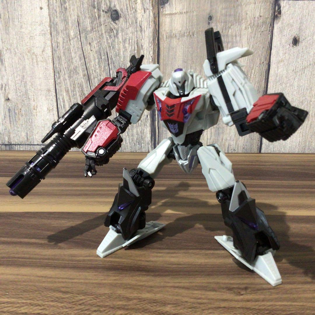 トランスフォーマージェネレーションズ セイバートロニアン