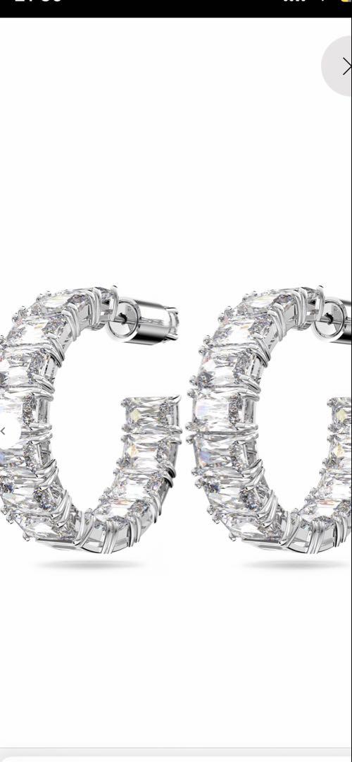 スワロフスキー SWAROVSKI Millenia フープピアス　ミレニア