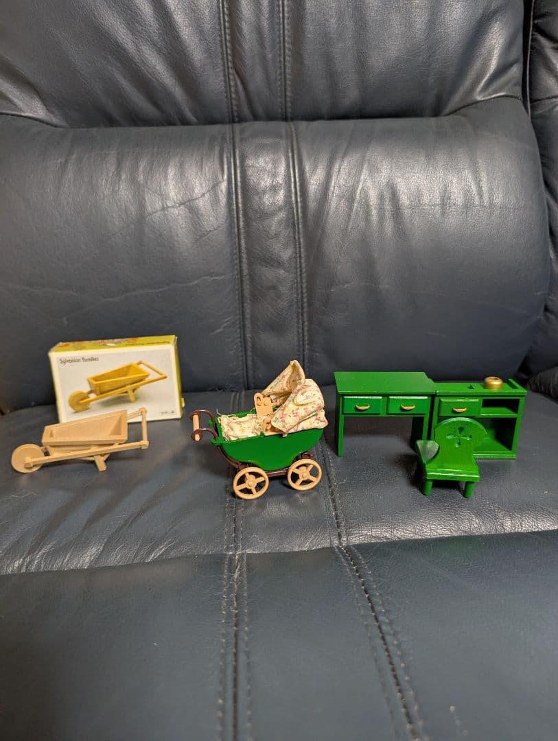 シルバニアファミリー 人形と遊び道具セット