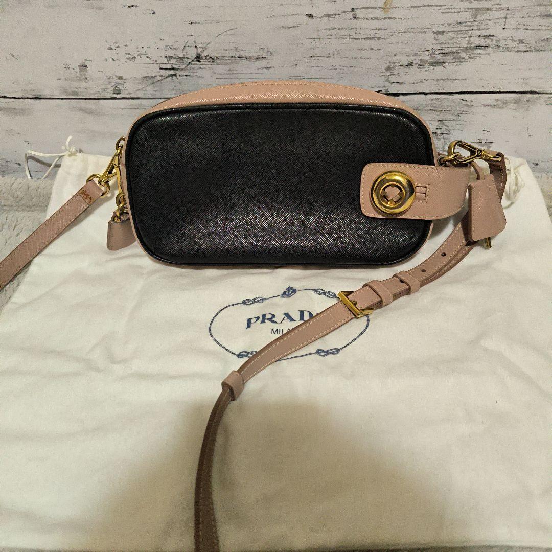 PRADA サフィアーノ ショルダーバッグ 袋付き PRADA サフィアーノ ショルダーバッグ 袋付き