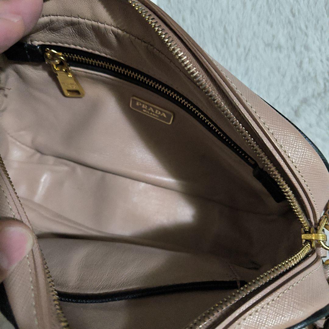 PRADA サフィアーノ ショルダーバッグ 袋付き PRADA サフィアーノ ショルダーバッグ 袋付き