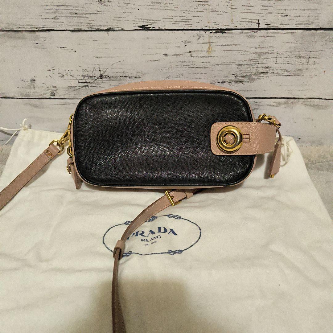 PRADA サフィアーノ ショルダーバッグ 袋付き PRADA サフィアーノ ショルダーバッグ 袋付き