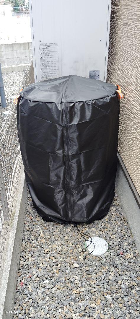 タイヤカバー横置き保管新品(片方の取っ手不備)