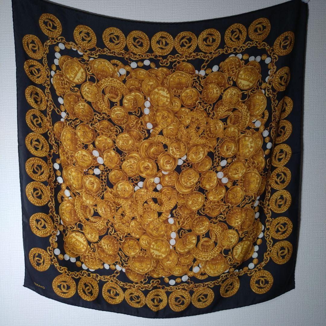 CHANEL/シャネル シルクスカーフ ココマーク黒と金
