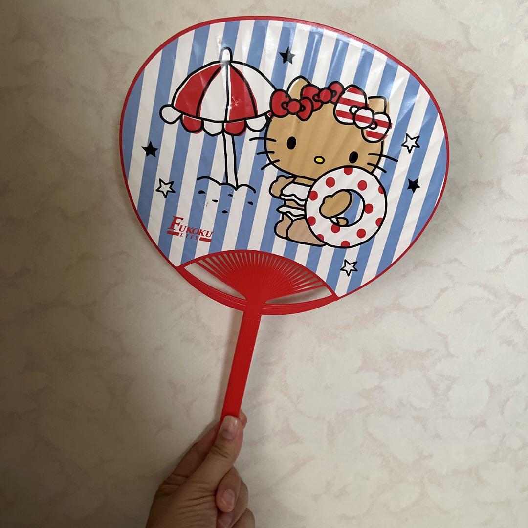 日焼けキティ うちわ 日焼けキティ 当時品 うちわ - メルカリ