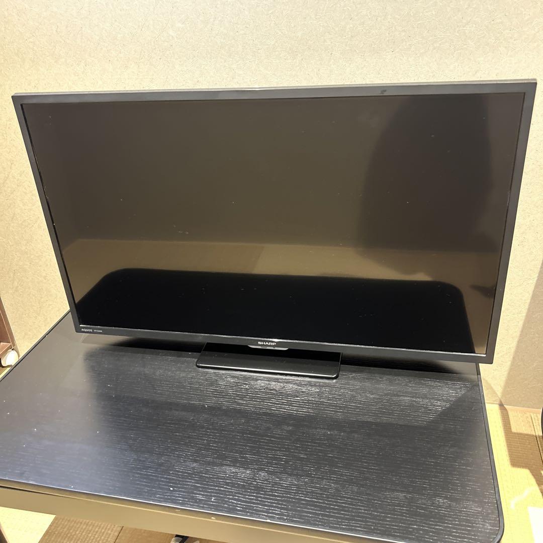 SHARP シャープ　32型　テレビ 2T-C32DE 2022年製　状態綺麗！ 51kIty7FwfL._UF894,1000_QL80_.jpg