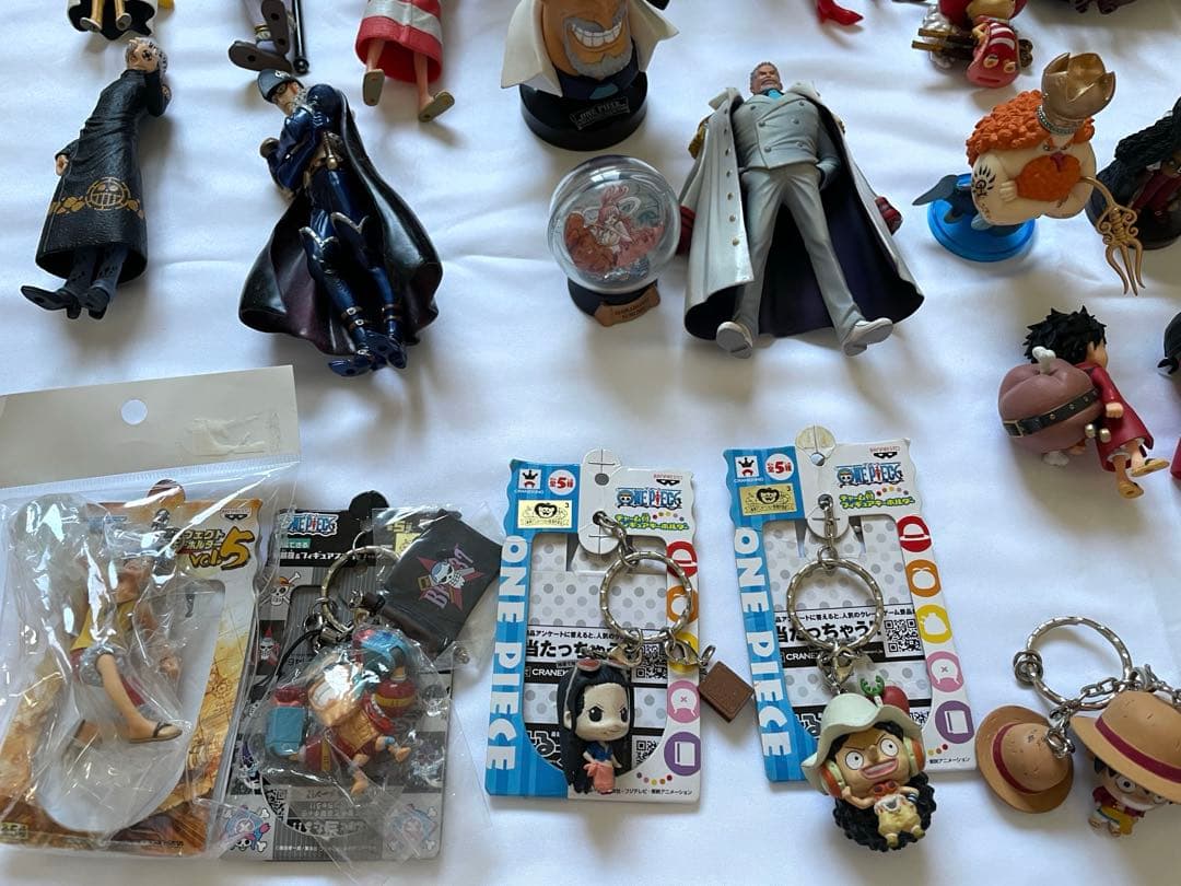 『超お得！！』ONE PIECE フィギュア、雑貨等まとめ売り