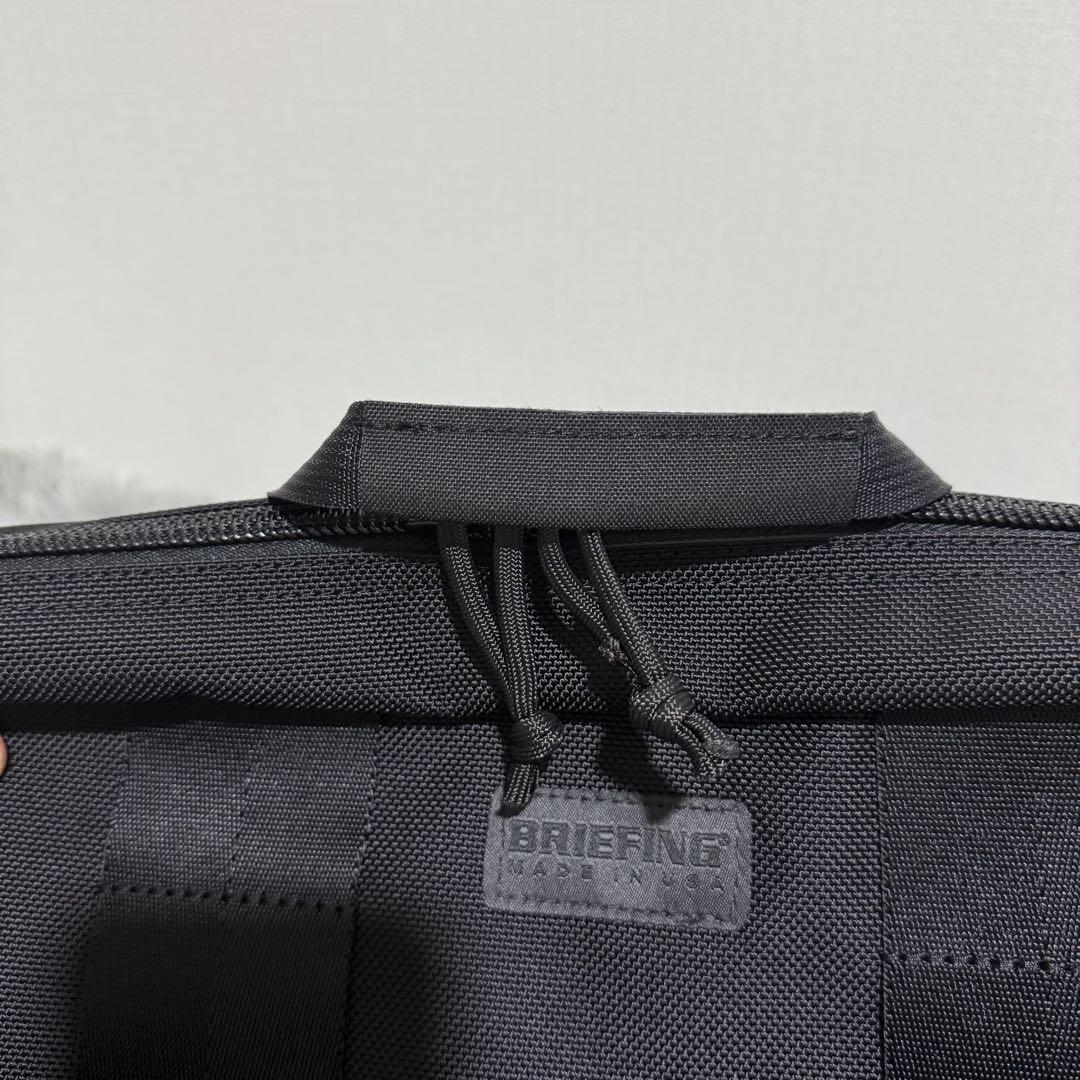 完売 ほぼ未使用品 BRIEFING DELTA SLASHER M BLACK