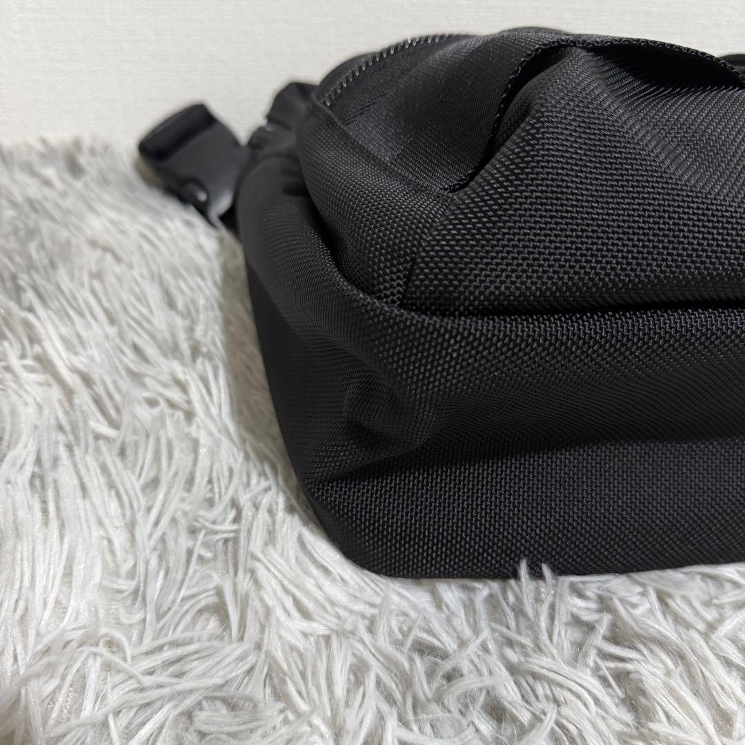 完売 ほぼ未使用品 BRIEFING DELTA SLASHER M BLACK