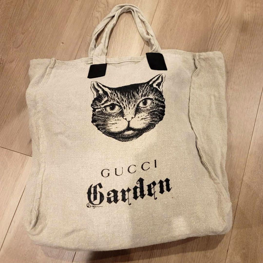 グッチ  GUCCI グッチガーデン トートバッグ 猫 大容量 ベージュ 底板付