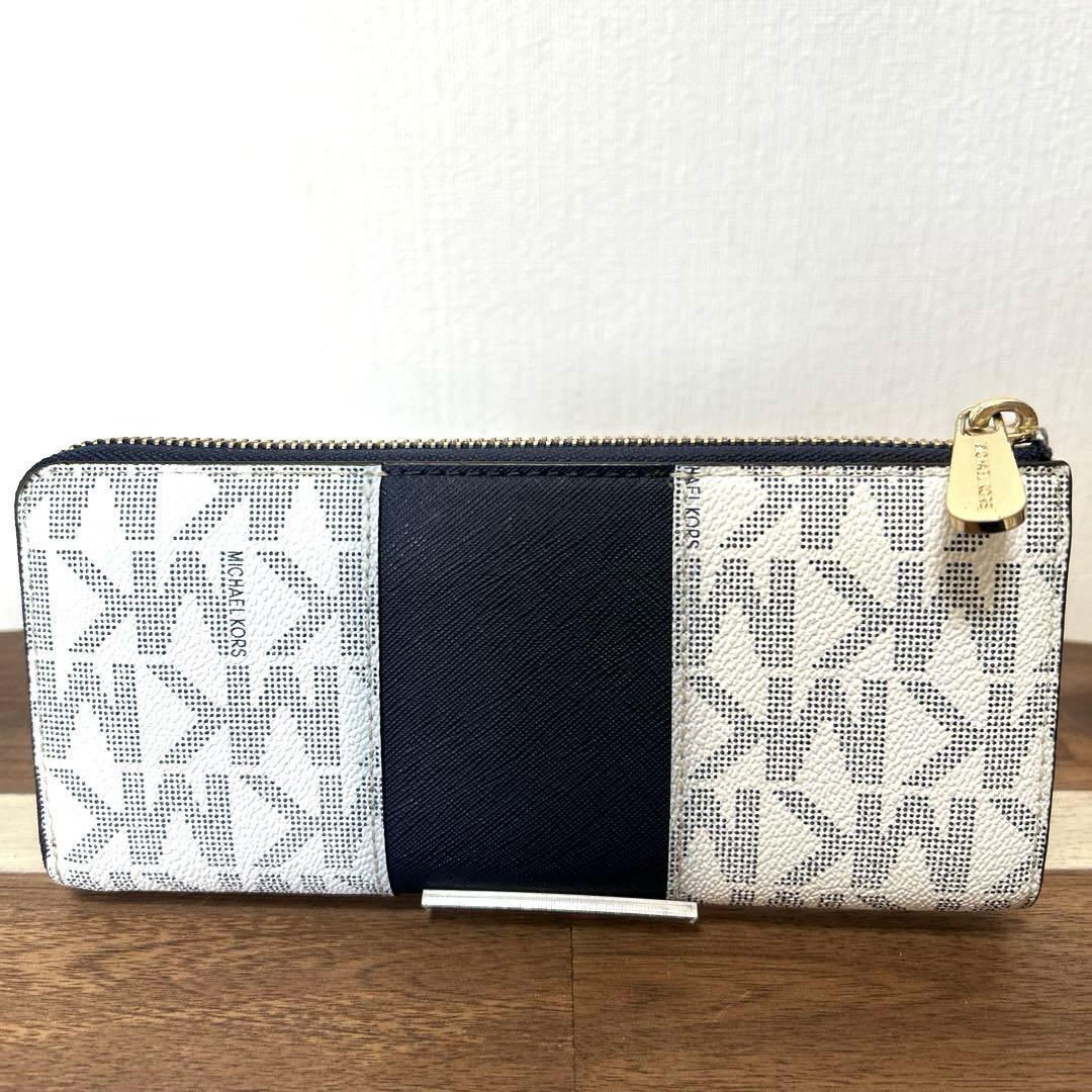 【極美品】　マイケルコース　長財布