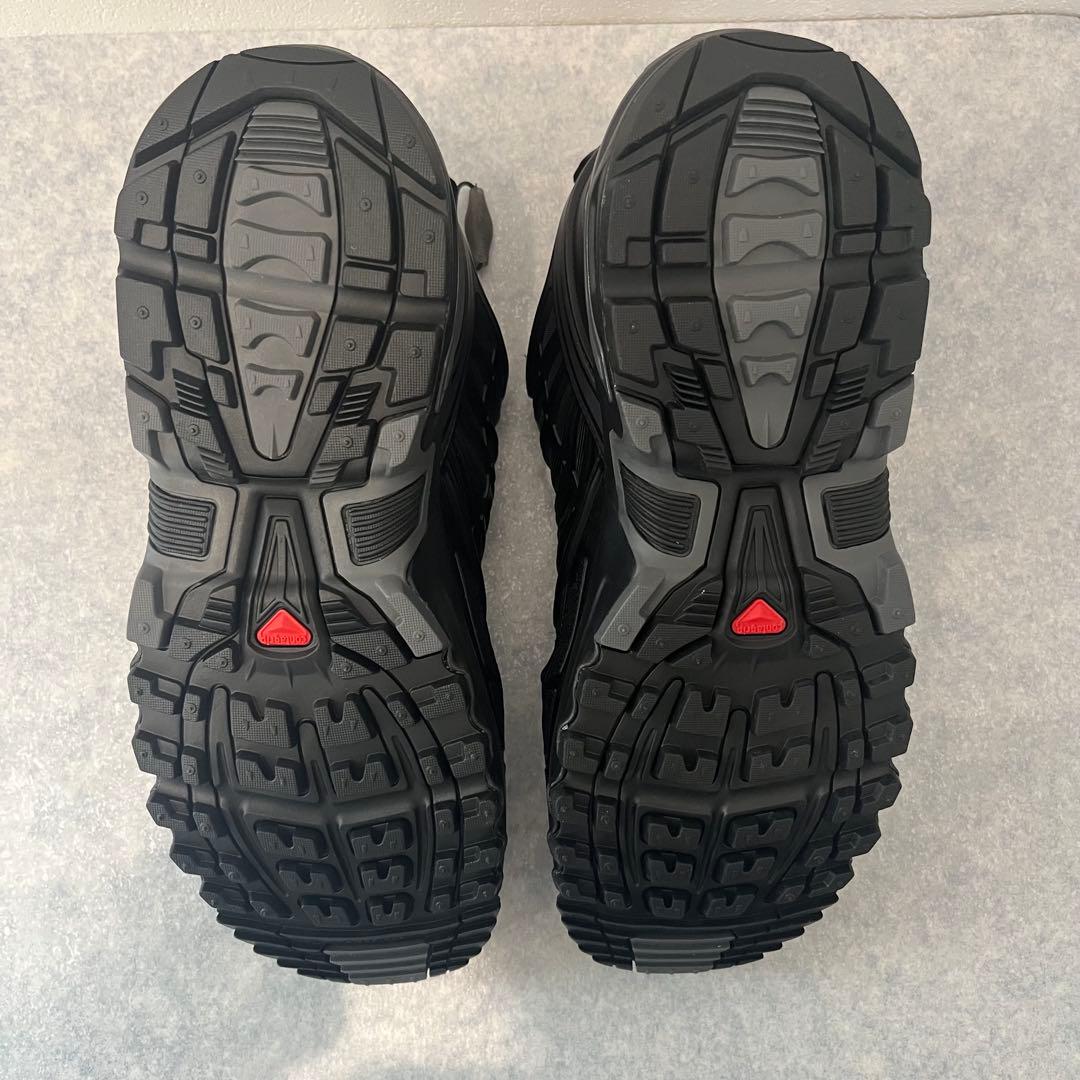 【新品】 SALOMON ACS PRO ローカット スニーカー ブラック 【新品】 SALOMON ACS PRO ローカット スニーカー ブラック