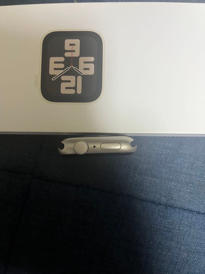 Apple Watch SE (第2世代) 44mm 本体　+プレゼント有り