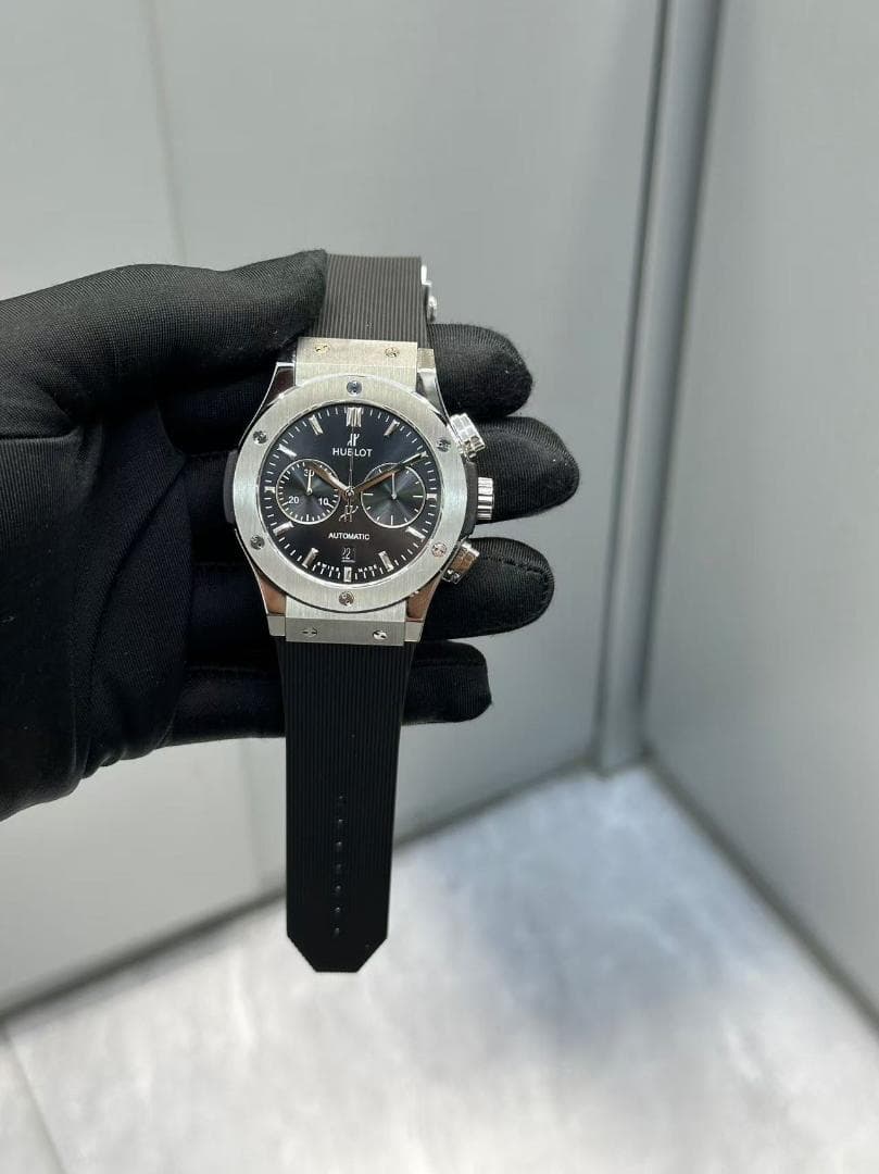 ウブロ HUBLOT 超人氣 自動巻 44mm時計目立った傷や汚れなし