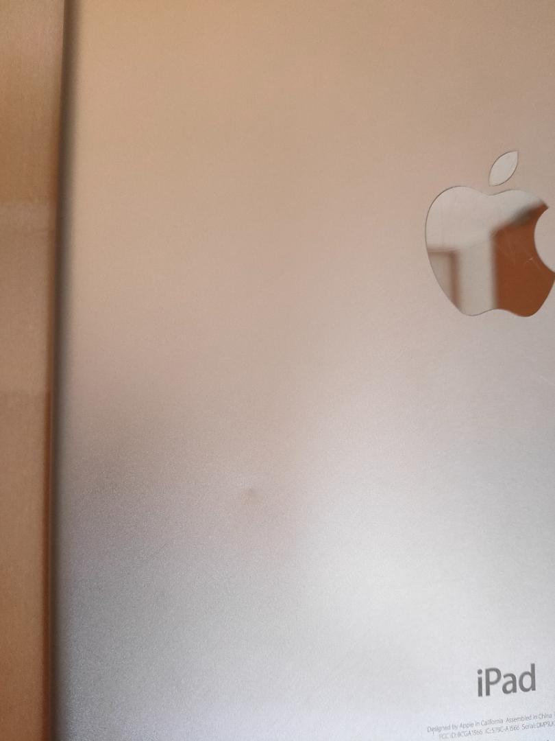 さいへこみ Apple iPad Air2 WI-FI 128GB シルバー CfDLb-m89756536109 Ⓕそのままお