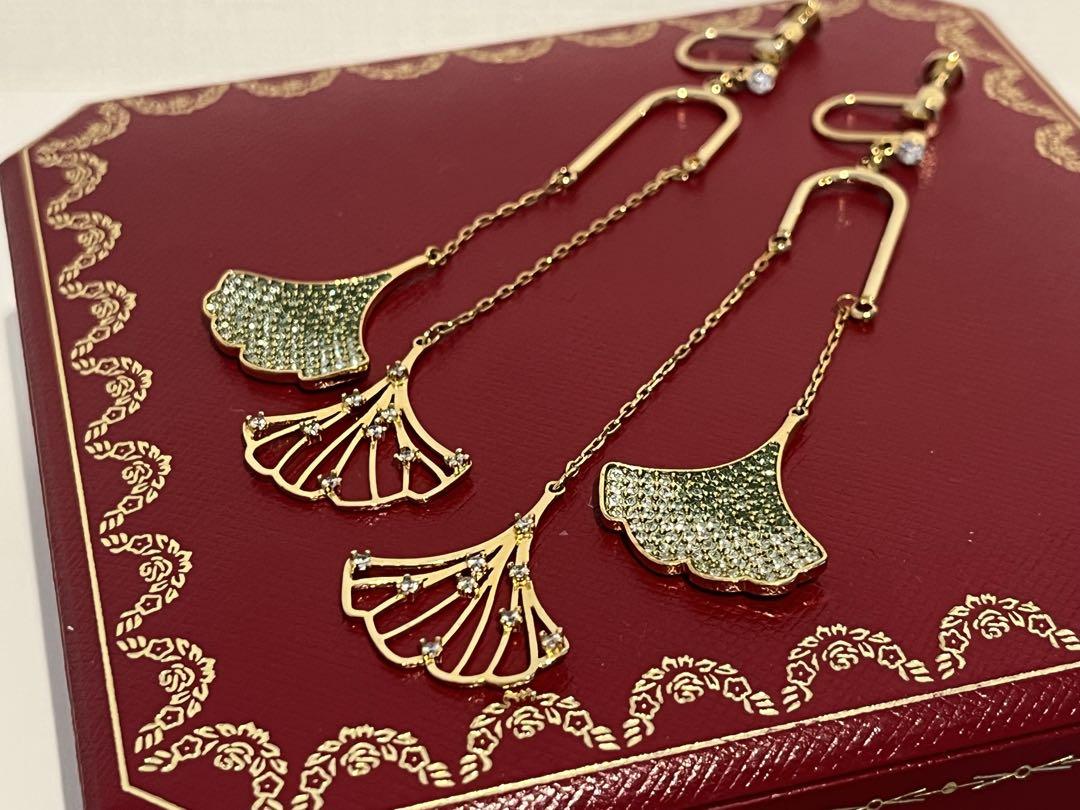 SWAROVSKI イチョウ スワロフスキー 銀杏　イヤリング