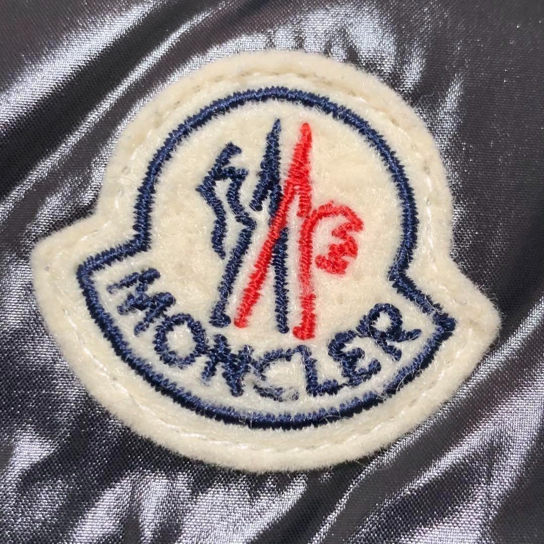 新品同様⭐モンクレール マヤ MAYA 黒 3 国内正規品 4D117 新品同様⭐モンクレール マヤ MAYA 黒 3 国内正規品 4D117